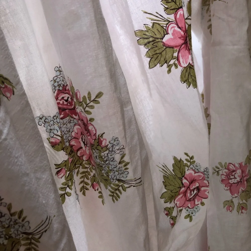 Cottage Roses Twin Bedspread